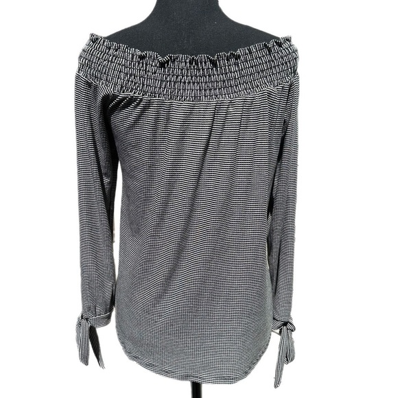 Dreaming of Stripes Off the Shoulder Top- Black & White - Picture 3 of 13